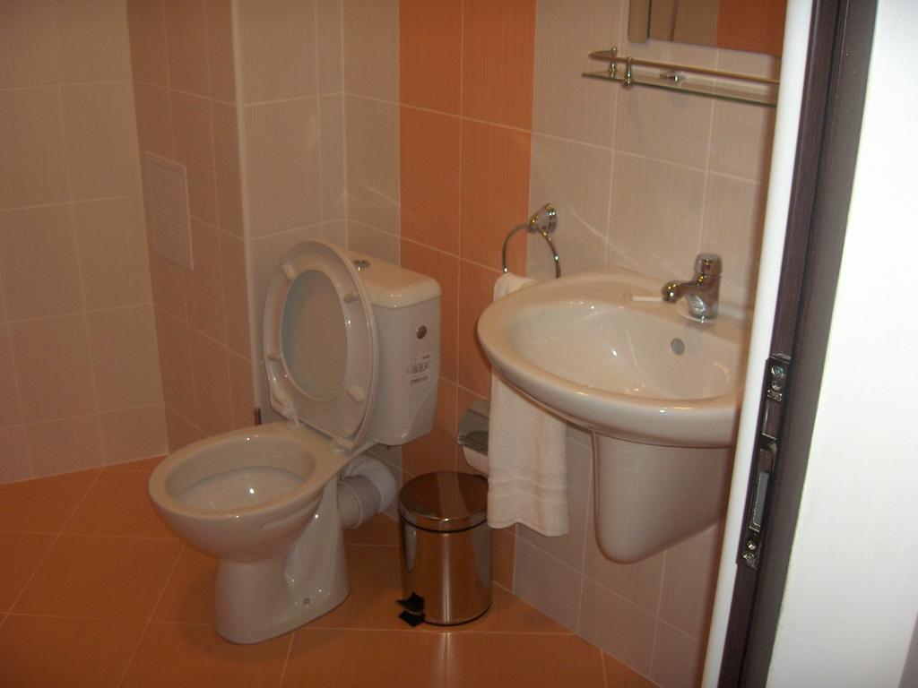Hotel Krasteva House Berkowiza Zimmer foto